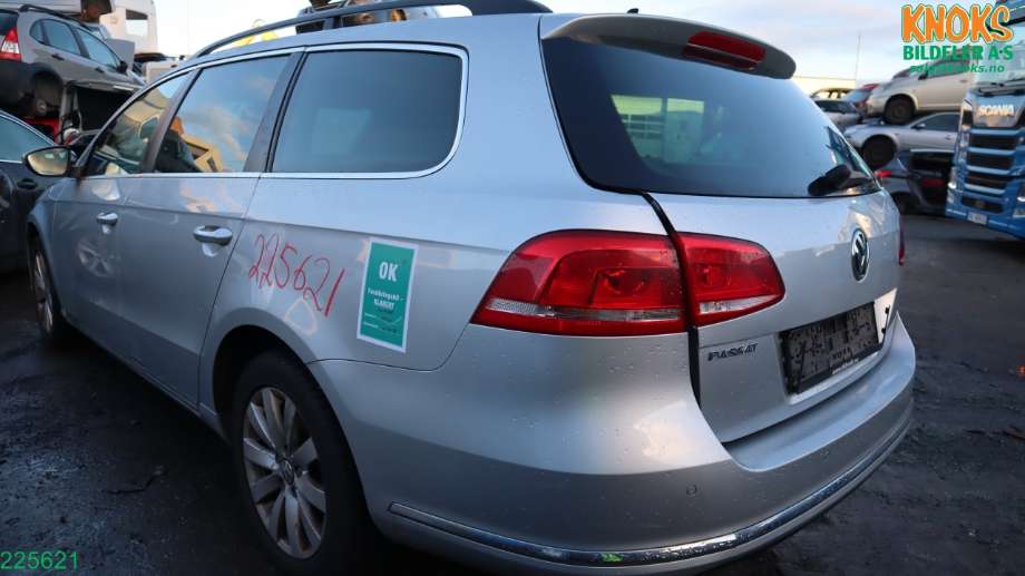 VW Passat 2011-2015 (B7) (B7), Motorkode: CAXA, Girkassekode: NTZ