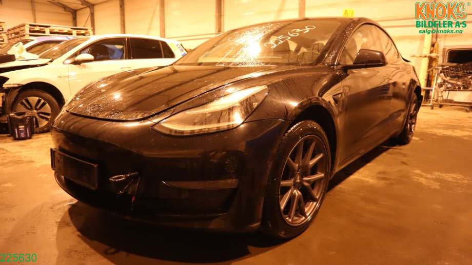 Tesla Model 3 2018-2023 (Fase 1) , Motorkode: 3D3, Girkassekode: 