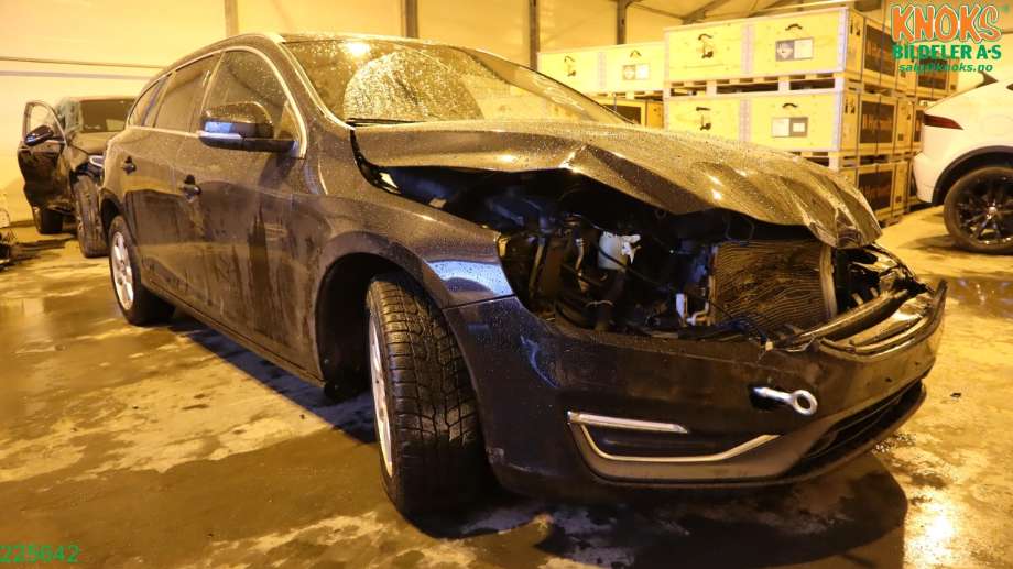 Volvo V60/V60 CC 2013-2018 (Type I, Fase 2) , Motorkode: D4162T, Girkassekode: 