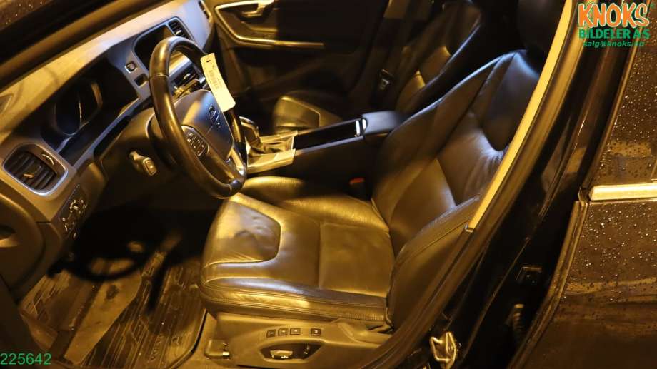 Volvo V60/V60 CC 2013-2018 (Type I, Fase 2) , Motorkode: D4162T, Girkassekode: 