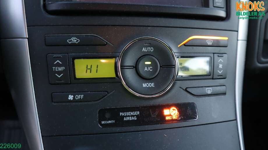Toyota Auris 2010-2012 (Type I, Fase 2) , Motorkode: 2ZR-FXE, Girkassekode: P410