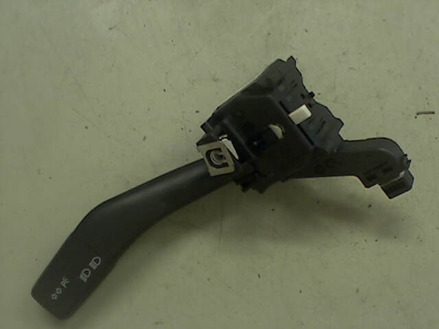 Bryter blink til VW Touran 2003-2006 (Type I, Fase 1) (VOLKSWAGEN|1K0 953 513|)