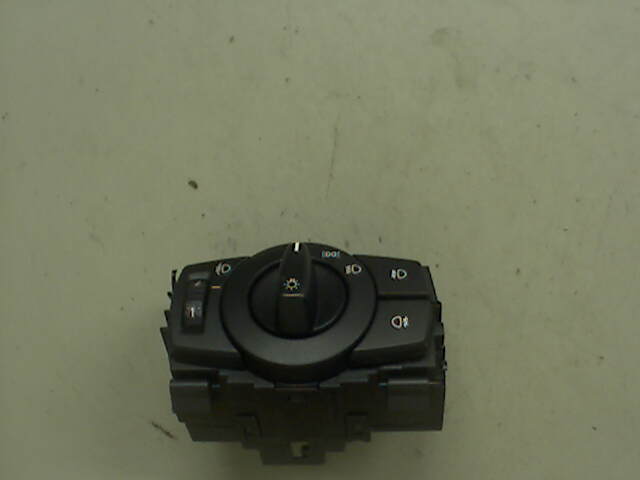 Bryter lys til BMW 1-Serie, 2004-2011 (E81/E82/E87/E88) (E81/E82/E87/E88) (BMW|61 31 6 932 794)