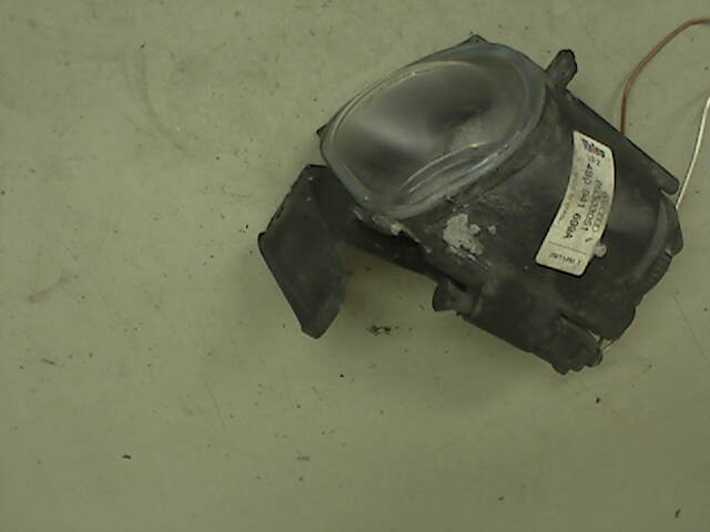 Tåkelykt venstre foran til Audi A6 2001-2004 (Type II, Fase 2) (C5) (C5) (AUDI|4B0 941 699|)