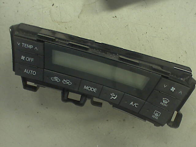 Varmeapparat betjening til Toyota Prius, 2009-2016 (Type III) (COMBI) (COMBI) (TOYOTA|5590047020)