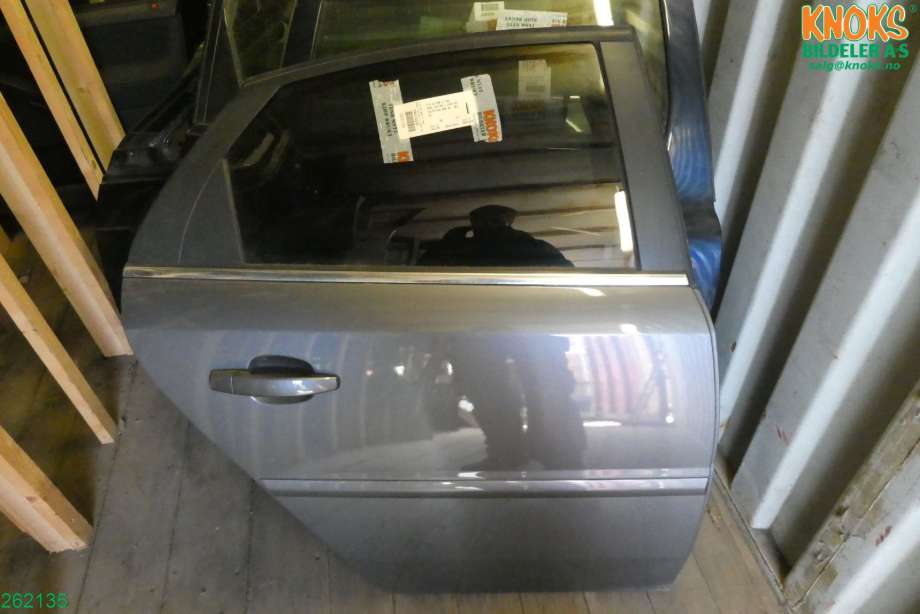 Dør høyre bak til Opel Vectra C 2002-2005 (Type I) (OPEL|93175840|)