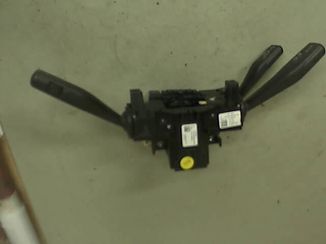 Bryter combi til VW Passat 2005-2010 (B6) (B6) (VOLKSWAGEN|3C9 953 513 R|)