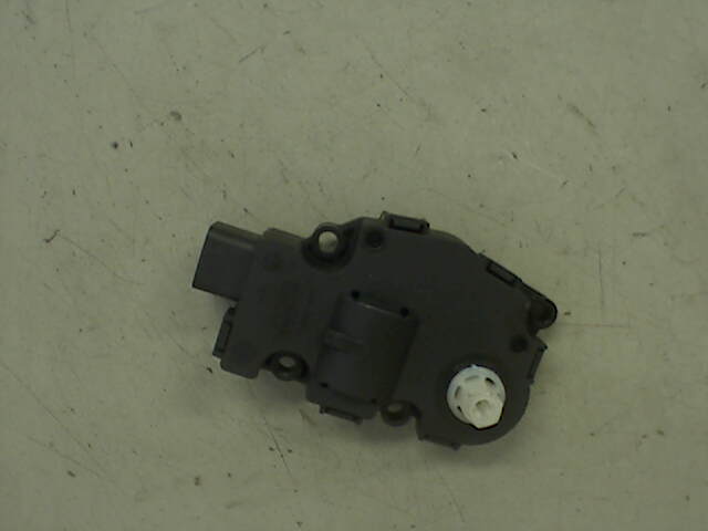 Varmeapparat diverse til Mercedes C-Klasse 2007-2011 (Fase 1) (W204) (W204) (MERCEDES||K9749)