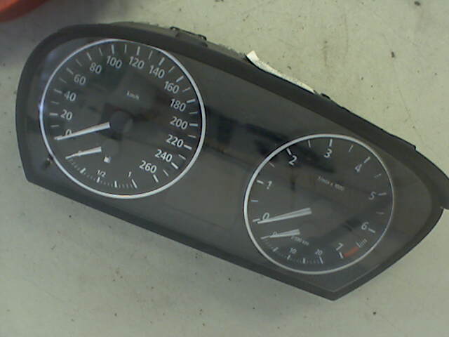 Instrumentpanel til BMW 3-Serie 2005-2011 (E90/E91/E92/E93) (E90/E91/E92/E93) (BMW|62 10 9 316 119|102533044|)