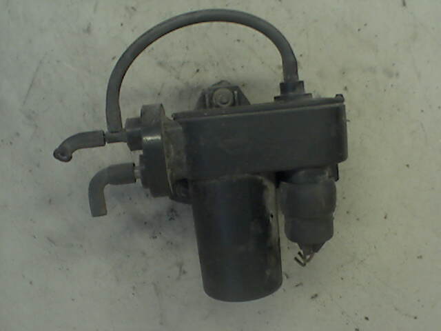 Vakuumpumpe til Mercedes G-Wagen 1978-1989 (W460) (W460) (MERCEDES|4635500183|)