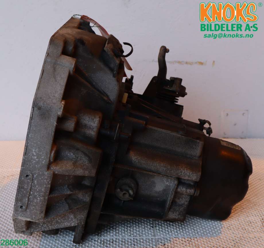 Girkasse manuell til Nissan Juke 2010-2014 (Fase 1) (NISSAN|320101KA0B|)