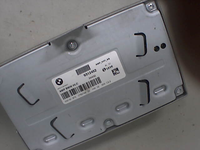 Bilstereo forsterker til BMW 1-Serie 2011-2015 (Fase 1) (F20/F21) (F20/F21) (BMW|9312452|)