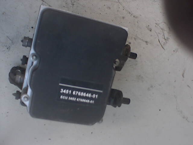 ABS sentral til BMW 5-Serie 2003-2010 (E60/E61) (E60/E61) (BMW|34 51 6 768 646 01|0265950315|)