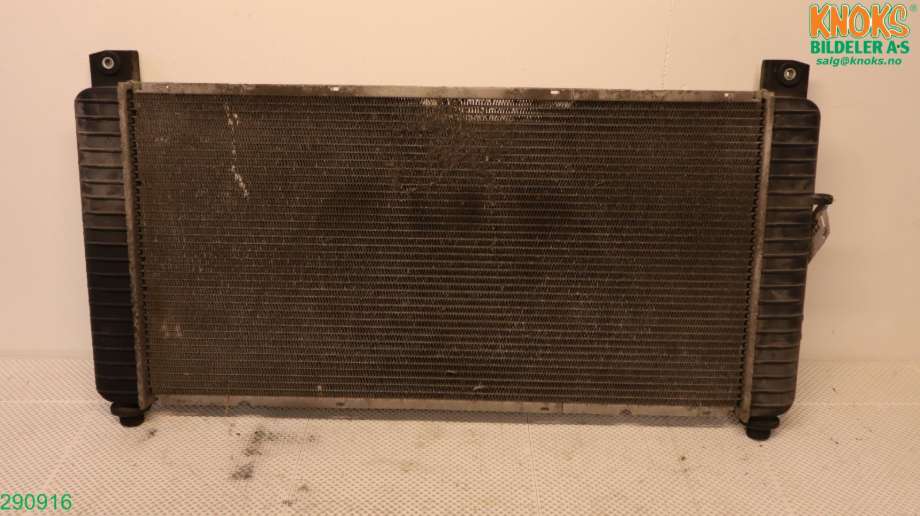 Radiator (automat gir) til Chevrolet Tahoe, 2001-2005 (Type II)  (CHEVROLET|22840117)