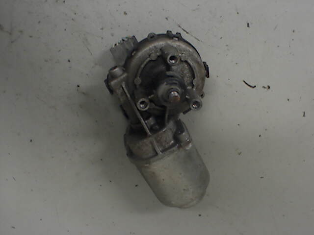 Viskermotor frontrute til Ford Transit Connect, 2009-2013 (Type I, Fase 2)  (FORD|8T16-17508-AB)
