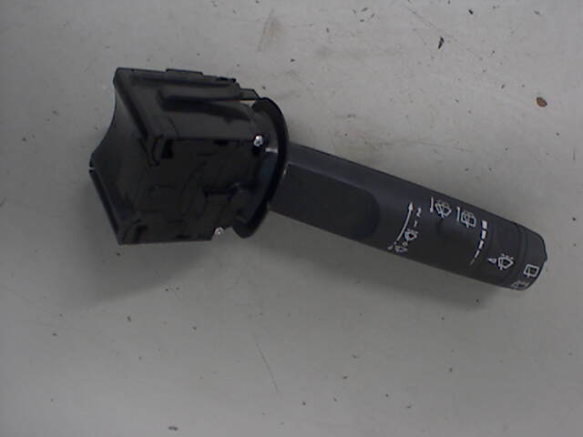 Bryter visker til Chevrolet Aveo 2012-->> (Fase 2) (CHEVROLET (KR)|95468057|)