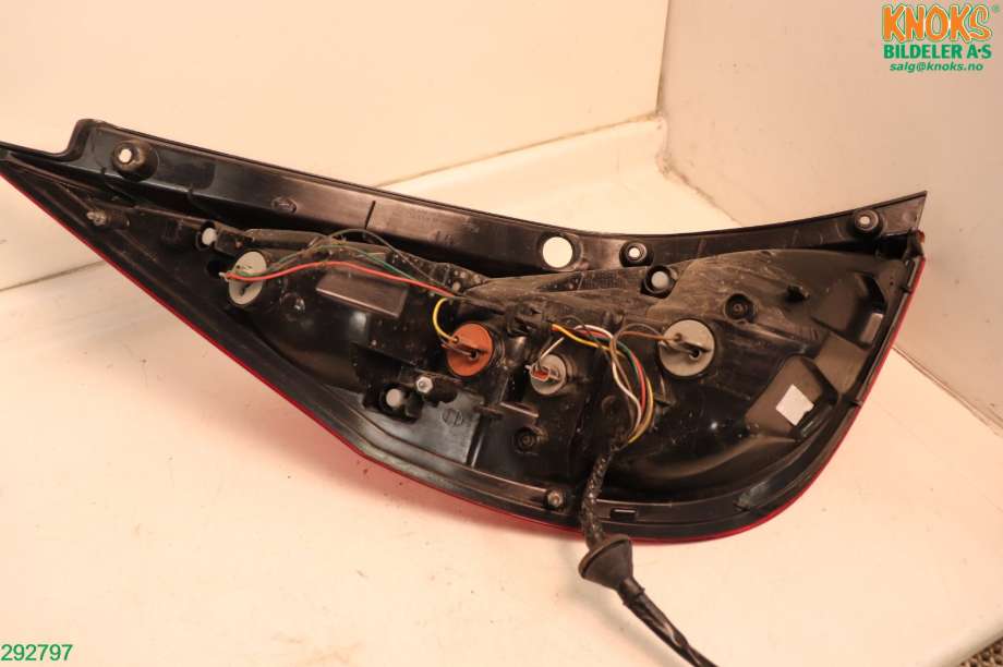 Baklykt høyre til Hyundai i30 2007-2012 (Type I) (HYUNDAI|92402 2R010|)