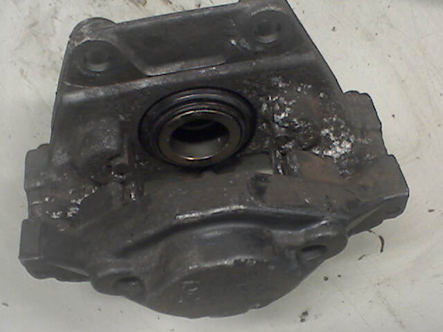 Bremsecaliper høyre bak til Mercedes S-Klasse 1999-2005 (W220) (W220) (MERCEDES|A 001 420 72 83|)
