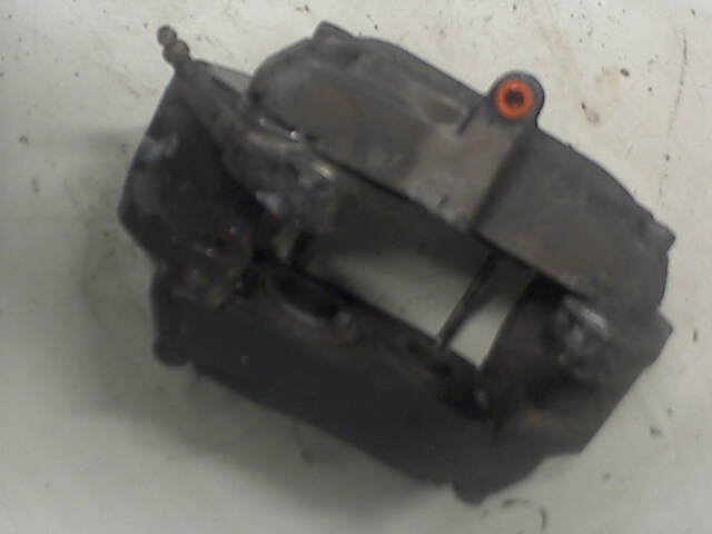 Bremsecaliper høyre foran til Mercedes S-Klasse 1999-2005 (W220) (W220) (MERCEDES|A 001 420 81 83|)
