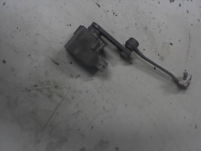 Sensor nivå til Mercedes S-Klasse 1999-2005 (W220) (W220) (MERCEDES|A 220 320 03 89|)