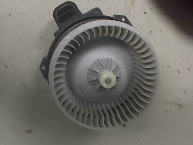 Varmeapparat motor til Toyota Auris 2010-2012 (Type I, Fase 2) (TOYOTA|8710305060|)