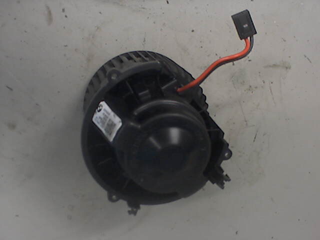 Varmeapparat motor til BMW i3, 2013-2022  (BMW|64 11 9 297 751)