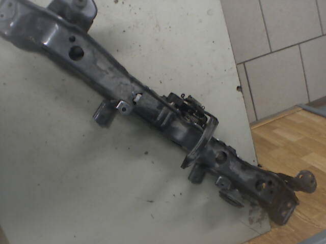 Frontplate øvre til Subaru Trezia, 2011-2013 (SUBARU|5320552905)