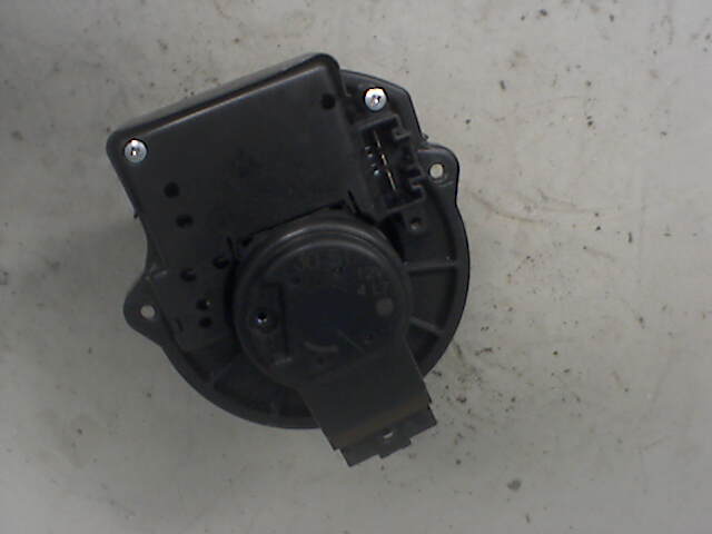 Varmeapparat motor til Toyota iQ 2009-2014 (TOYOTA|8710374040|)