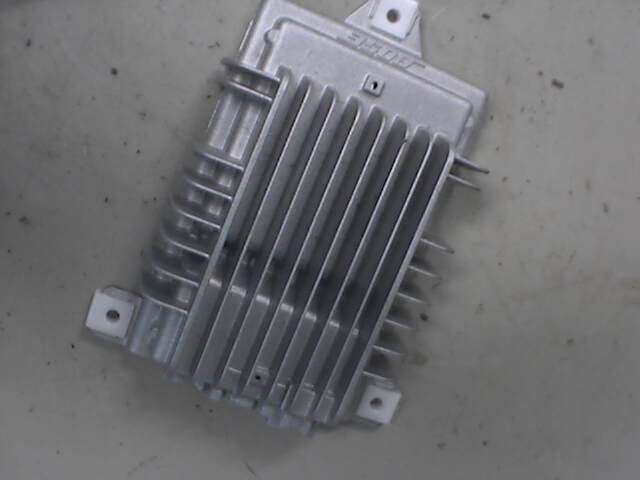 Bilstereo forsterker til Chevrolet Suburban, 2007-2013  (CHEVROLET|)