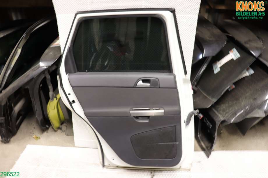 Dør venstre bak til Volvo V50 2007-2012 (Fase 2)  (VOLVO|31335469|)