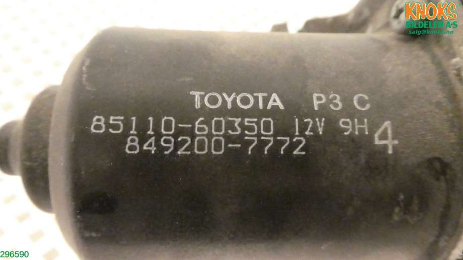 Viskermotor frontrute til Toyota Land Cruiser 120 2002-2009  (TOYOTA|8511060350|)