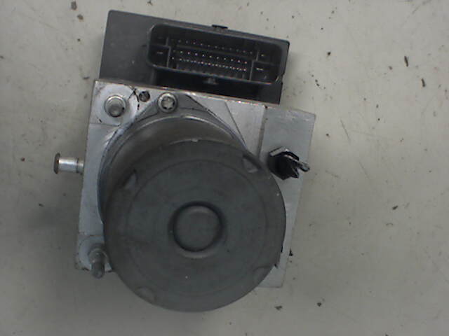 ABS sentral til Audi A6 2005-2008 (Type III, Fase 1) (C6) (C6) (AUDI|4F0 910 517 AK 006|)