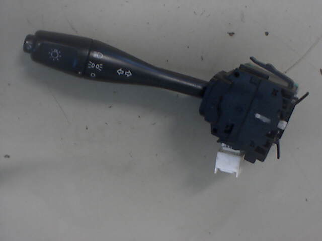 Bryter blink til Mitsubishi Pajero 2000-2006 (Type III) (MITSUBISHI|MR459919|)