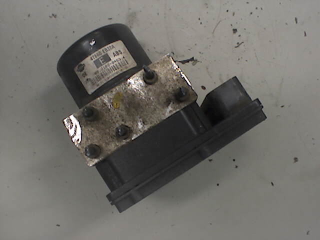ABS sentral til Nissan Navara 2005-2010 (Fase 1) (D40) (D40) (NISSAN|47660EB33C|)