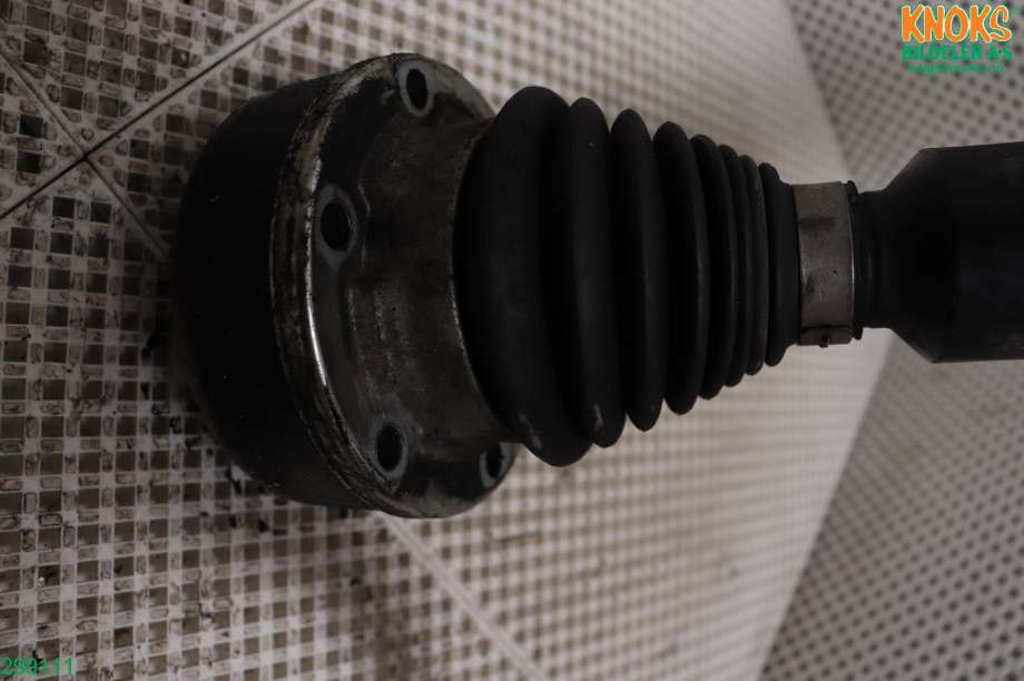 Drivaksel høyre foran til VW Golf VI 2008-2012 (VOLKSWAGEN|1K0 407 272 SP|)