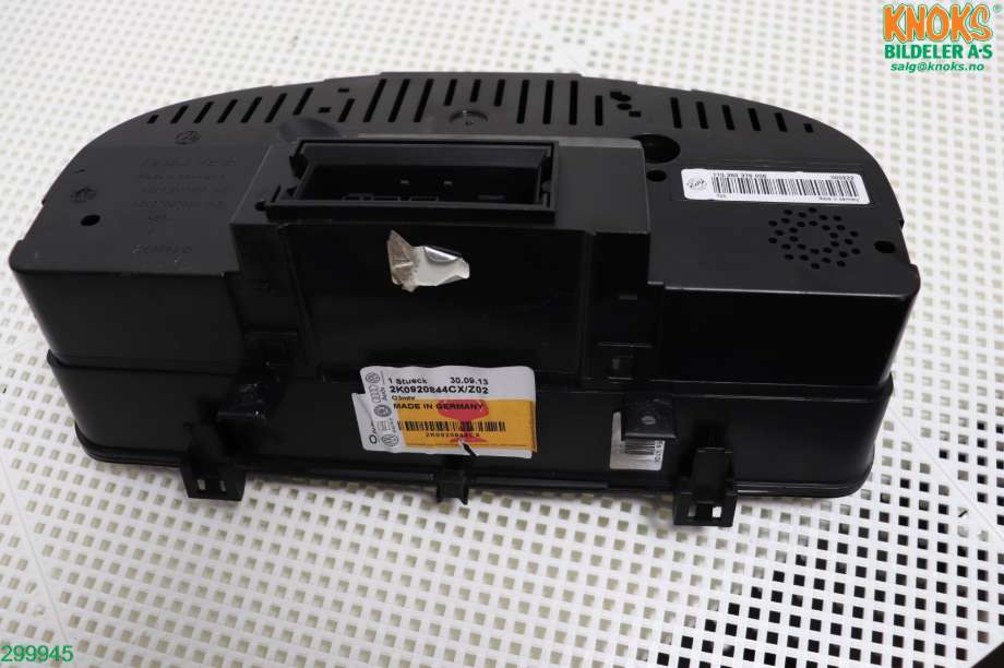 Instrumentpanel til VW Caddy 2004-2010 (Type III, Fase 1)  (VOLKSWAGEN|2K0 920 844 CX|)