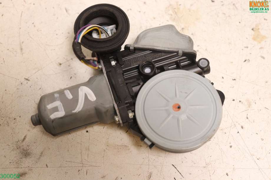 Ruteheis venstre foran til Toyota Prius 2009-2016 (Type III) (COMBI) (COMBI) (TOYOTA|8572047110|)