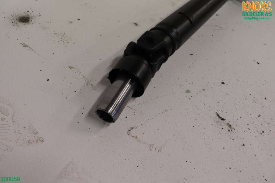 Mellomaksel til Subaru Forester 2013-2019 (Type IV)  (SUBARU|27111FJ081|)