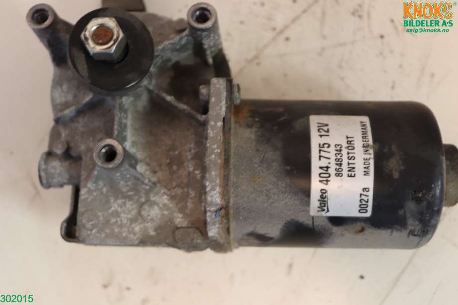 Viskermotor frontrute til Volvo V70 2005-2007 (Type II, Fase 2)  (VOLVO|8648343|)