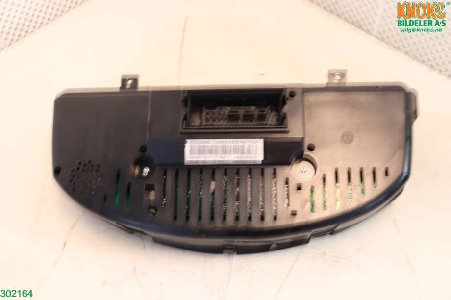 Instrumentpanel til VW Passat 2005-2010 (B6) (B6) (VOLKSWAGEN|3C0 920 860 HX|)