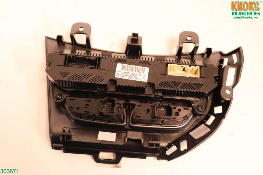 Varmeapparat betjening til Ford Focus 2011-2014 (Type III, Fase 1)  (FORD|1866942|)