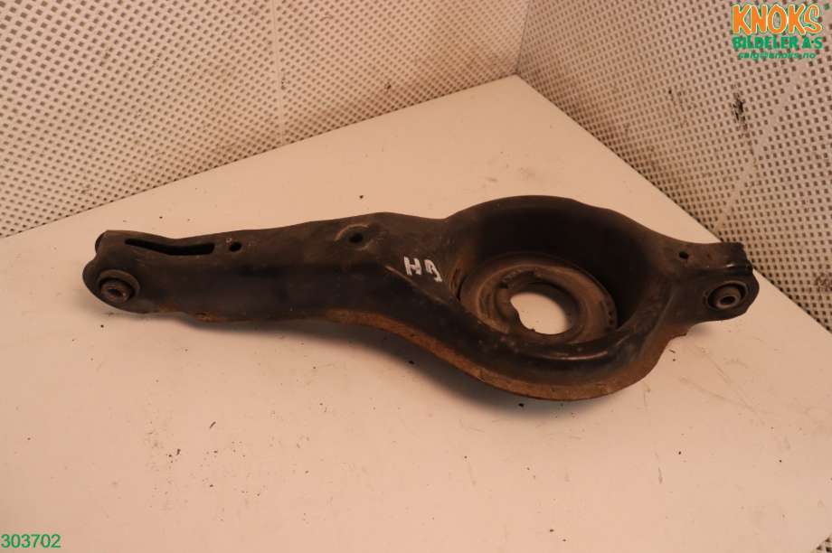 Diverse deler til Ford Focus 2011-2014 (Type III, Fase 1)  (FORD|1931562|)