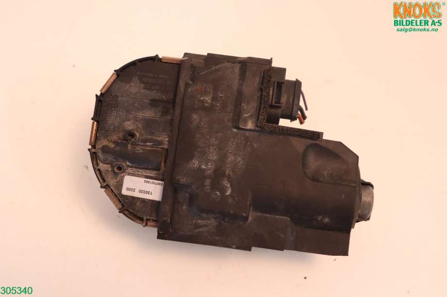 Viskermotor frontrute til Volvo V40 2012-2019 (VOLVO||1 390 591 376)