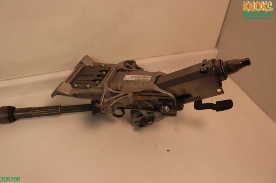 Rattaksel til Volvo V40 2012-2019  (VOLVO|31429464|)