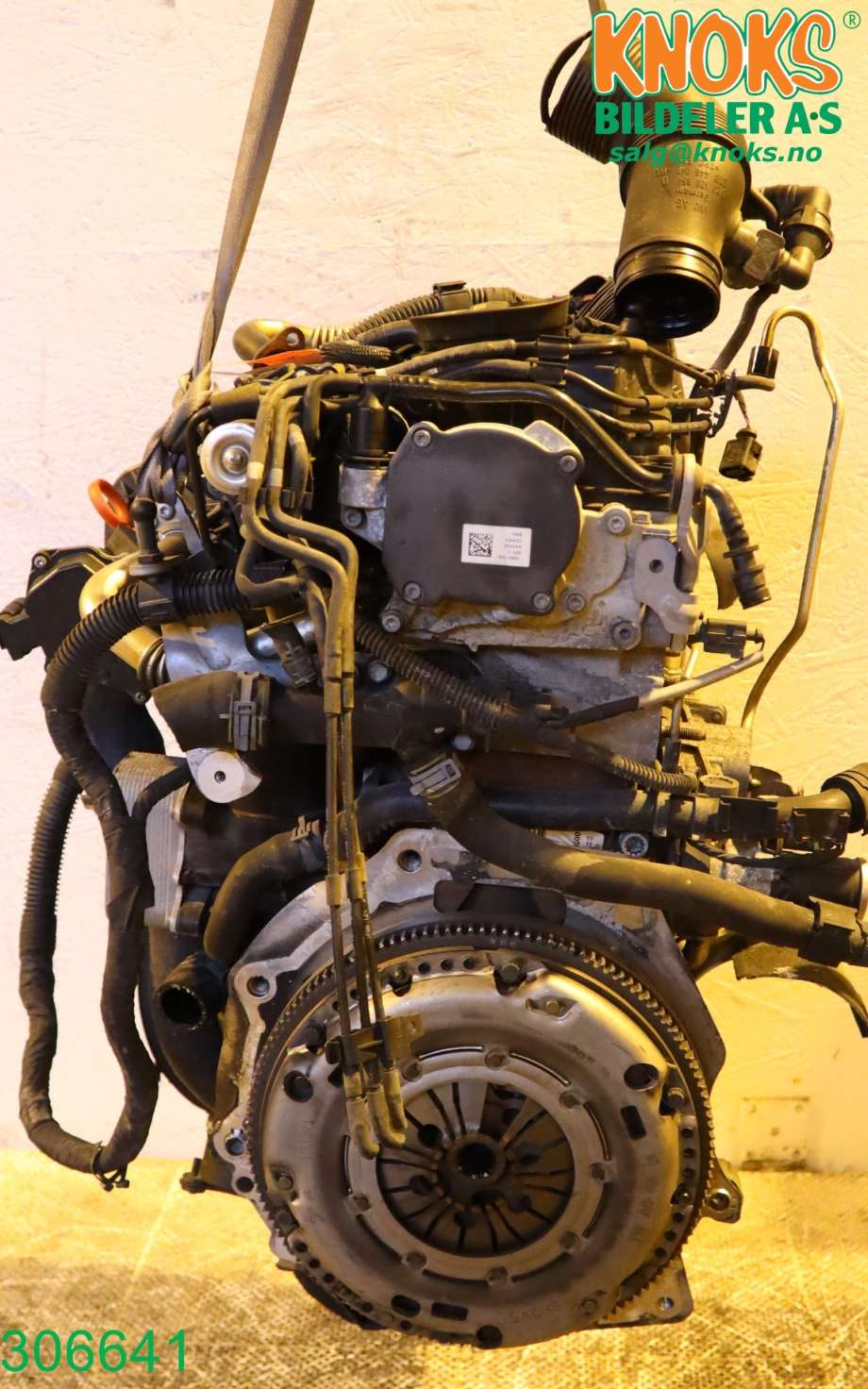 Motor diesel til VW Polo 2009-2014 (Type V, Fase 1)  (VOLKSWAGEN|03L 100 090 CX||03L 100 031 D)