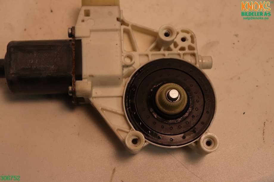 Ruteheis høyre foran til Ford S-Max 2006-2010 (Type I, Fase 1)  (FORD|1376853|)
