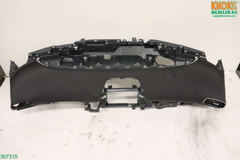 Dashbord til Toyota Prius, 2016-2023 (Type IV) (combi) (combi) (TOYOTA|5530247131C1)