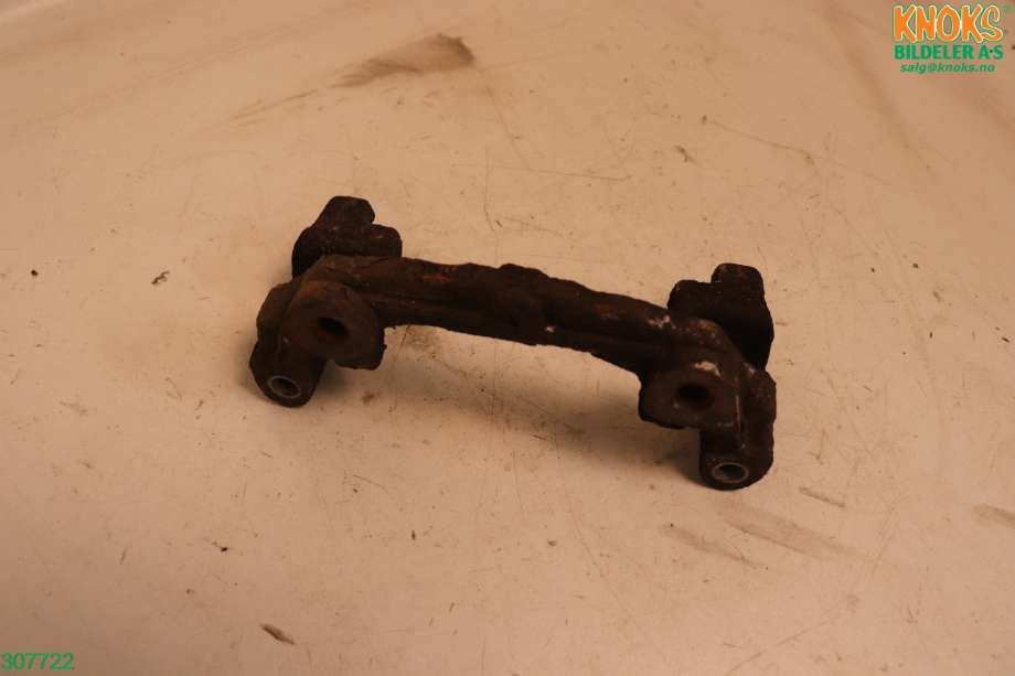 Bremsecaliper brakett til Mazda 3, 2009-2013 (Type II)  (MAZDA|BPYK2628XA)