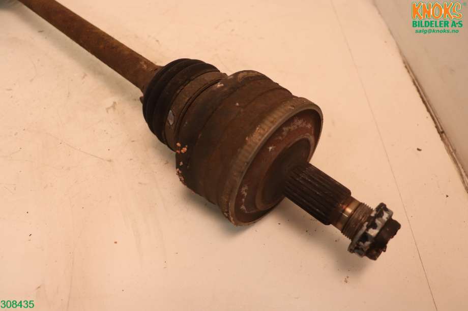Diverse deler til Mercedes CLK 2002-2009 (C209) (C209) (MERCEDES|A 203 350 30 56|)