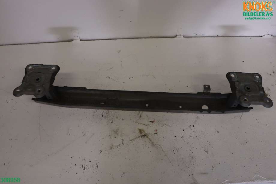 Støtfangerforsterkning bak til Mazda 3 2013-2016 (Type III, Fase 1)  (MAZDA|BBS250260A|)